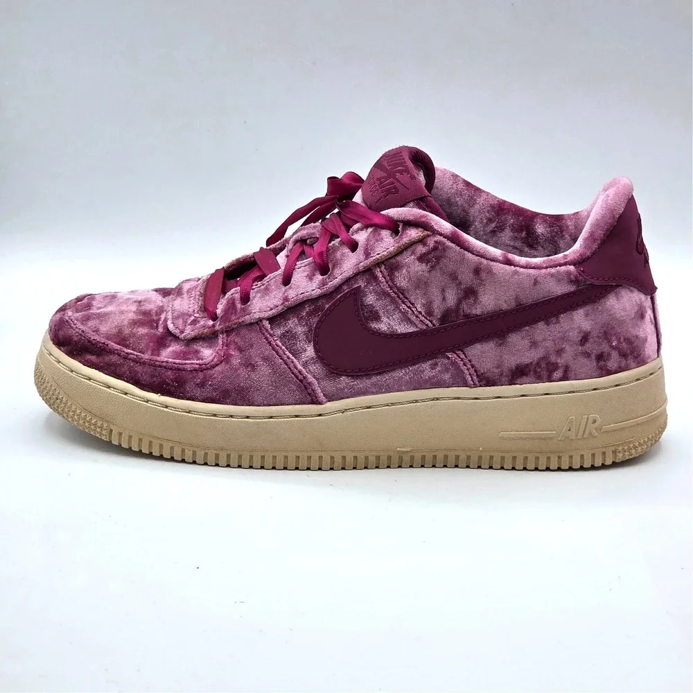Nike Air Force 1 LV8 Tea Berry Velvet Bordeaux Velour 849345-601 Size 7Y
